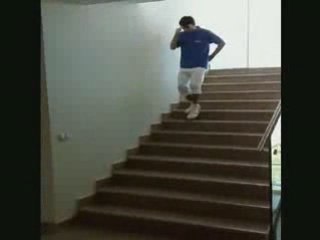 dessendre des escalier en glissant