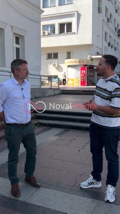 “Albin Kurti është në periudhën e shpëtimtarit dhe të magjistarit”