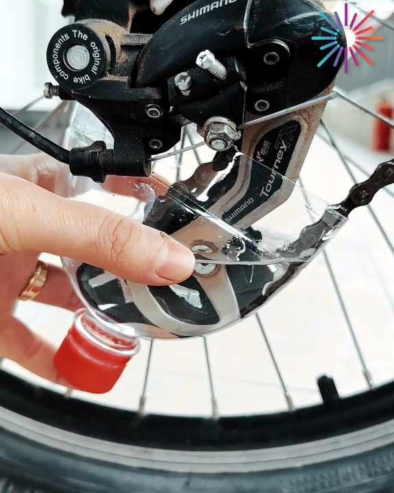 Bicycle chain cleaning hack 🚲