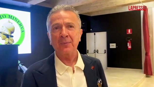 Maturit?, Pupo fa l'esame orale e poi si esibisce al piano sulle note di 'Un amore grande'