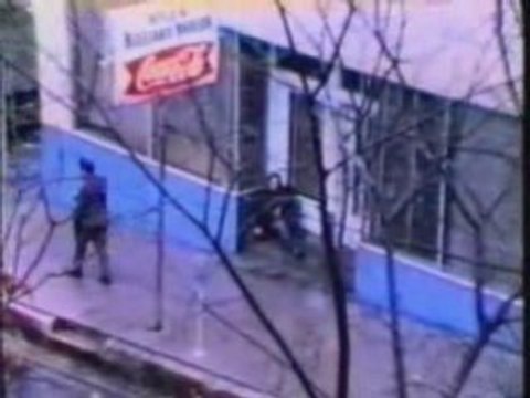 Johnny Cash Live- Sunday Morning Coming Down