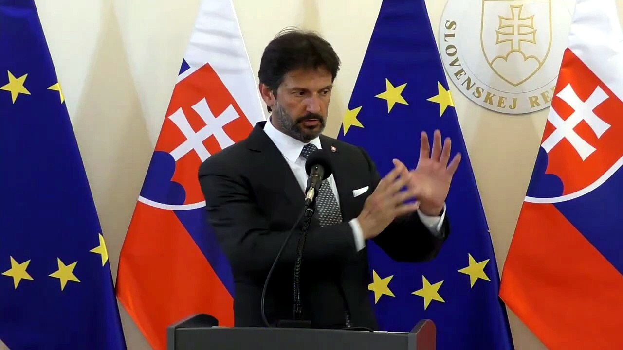 ZÁZNAM: R. Kaliňák: Úpravy múru pri Kukurici majú chrániť pred sprejermi