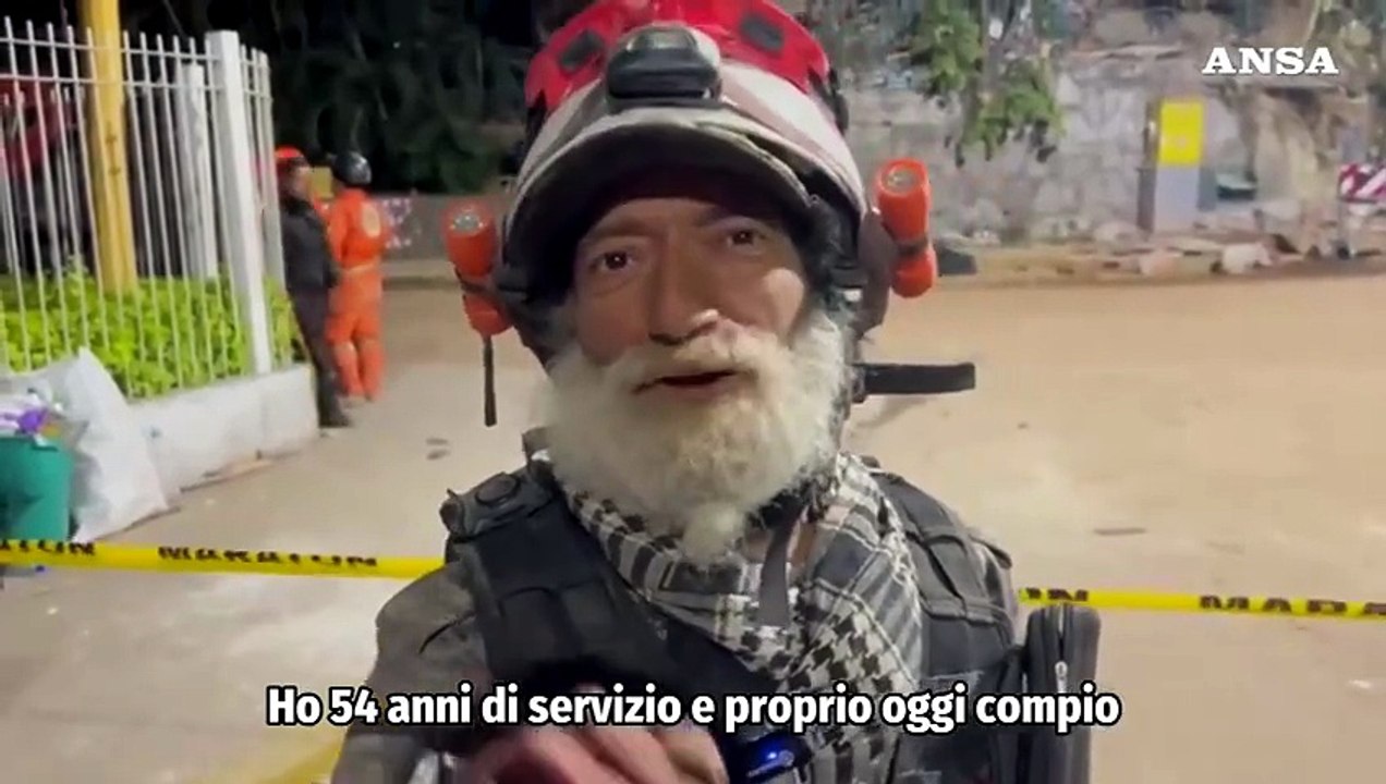 Dall'Aquila al Venezuela, El Topo Cienfuegos pompiere fra i terremoti nel mondo