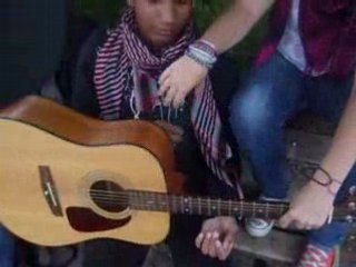 J'vais te la faire sortir ta voix .