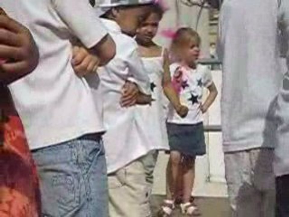 Kermesse de lola 27 juin 2008 ... pas de music....