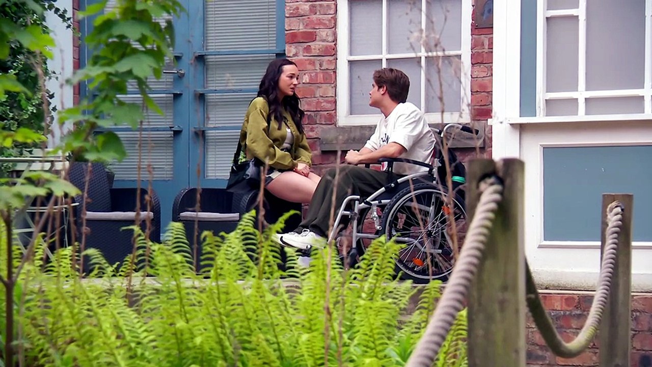 Hollyoaks 1995 Season 32 Episode 77