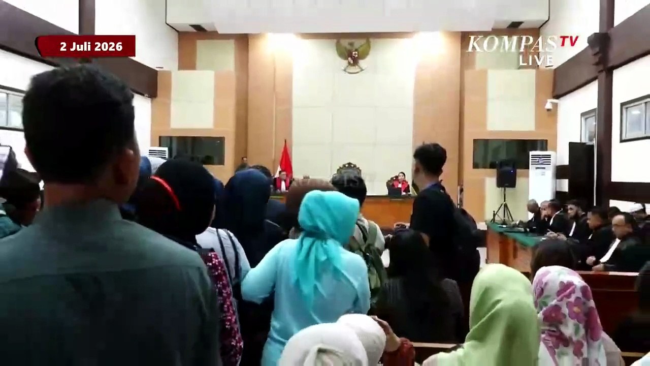 [FULL] Panas! Sidang Perdana Tifa Kasus Ijazah Jokowi, Jaksa Beber Dakwaan-Bukti Pembanding Ijazah