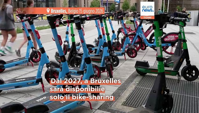 Anche Bruxelles vieta i monopattini elettrici in condivisione: sono ingombranti e pericolosi
