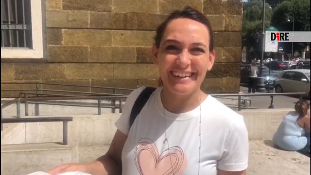 Doppio cognome, per la futura mamma il suo è troppo lungo