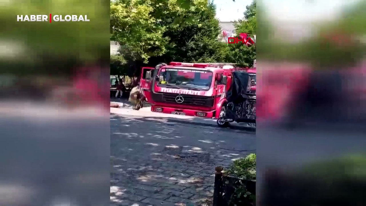Mısır Çarşısı'nda yangın