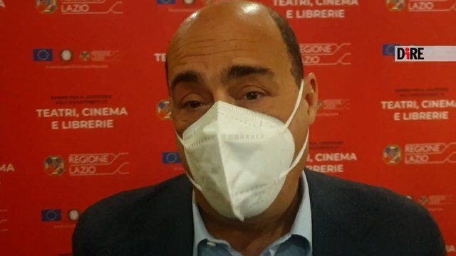 Zingaretti: Nei prossimi mesi dovremmo tenere mascherine al chiuso