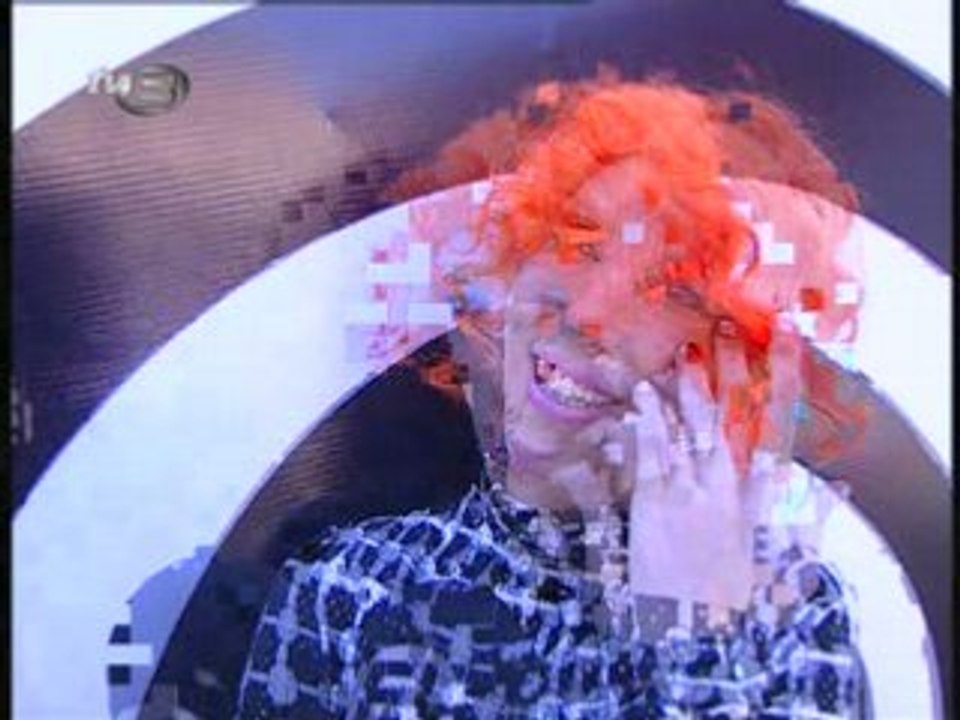 HANDE YENER @ KAYIT DISI