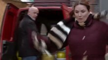 Corrie Pat Phelan Sees Anna Windass Since 2 years ago 18/01/2016 Ep 2