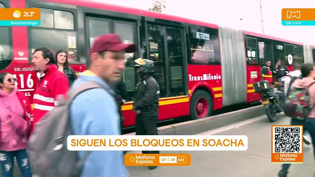 ¿Por qué hay bloqueos en la Autopista Sur de Bogotá y cierre de estaciones de Transmilenio?