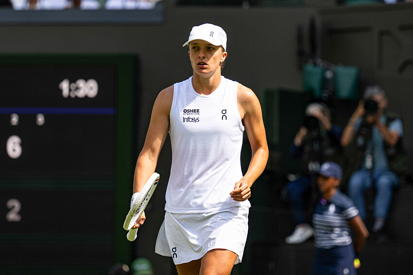 Wimbledon : Iga Swiatek en démonstration face à Karolina Pliskova