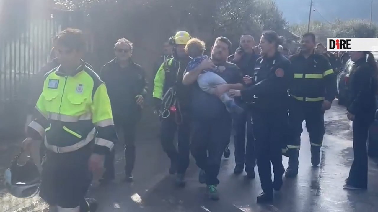 Ritrovato il bambino di tre anni che si era allontanato da casa nel Napoletano