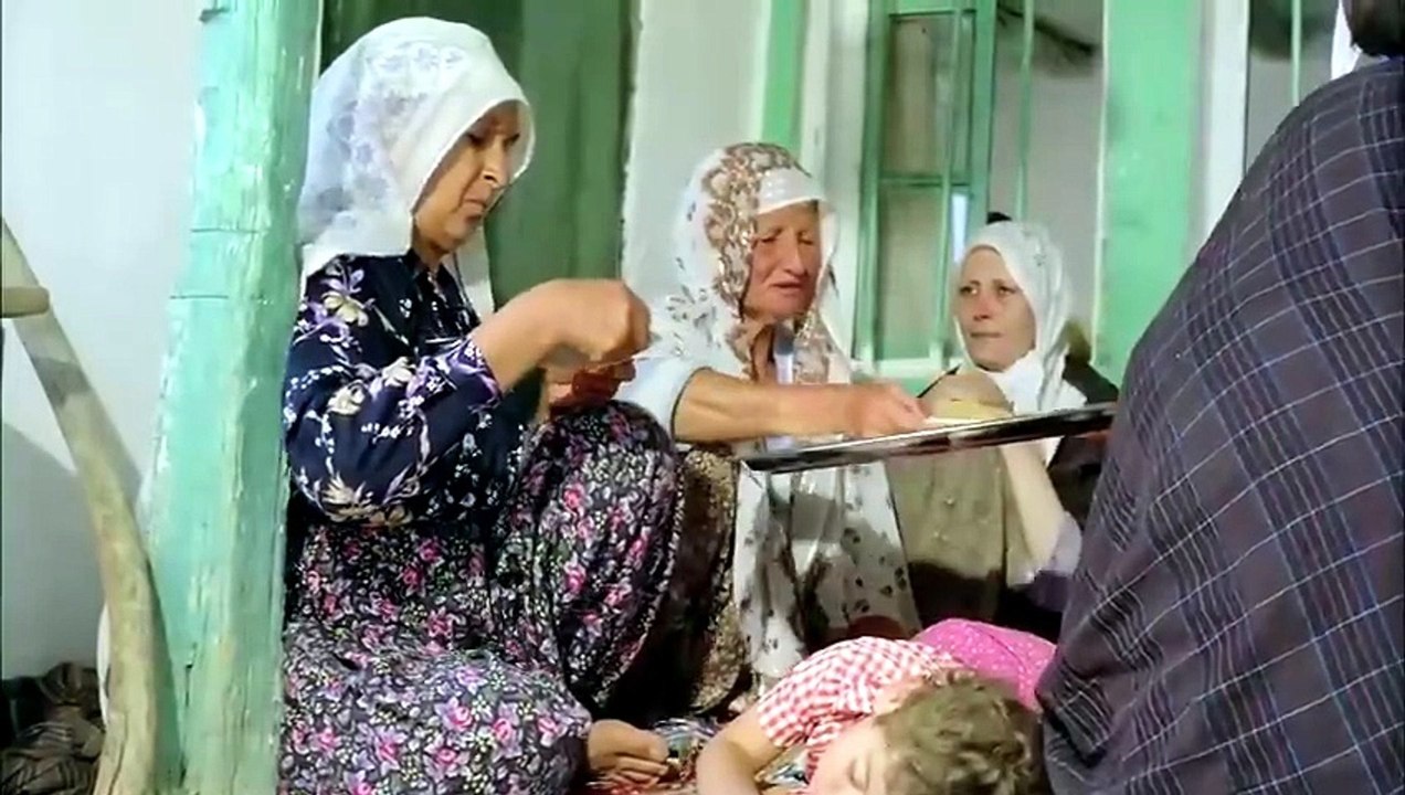 1985 Kurbağalar HÜLYA KOÇYİĞİT TALAT BULUT Türk Filmi İzle [Full Movie]