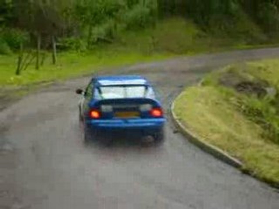 Rallye du Forez 2008-Escort-Derory