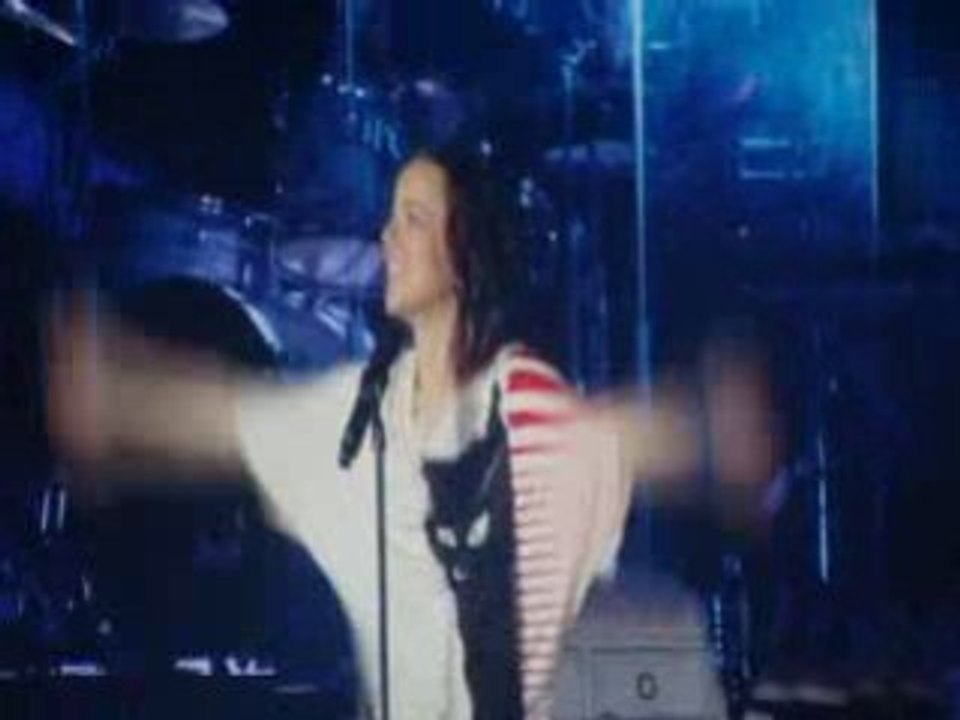 Alizée Concierto en México La Isla Bonita Alta definición