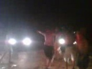 Ambiance lors du preparation du tifo a 5h du matin