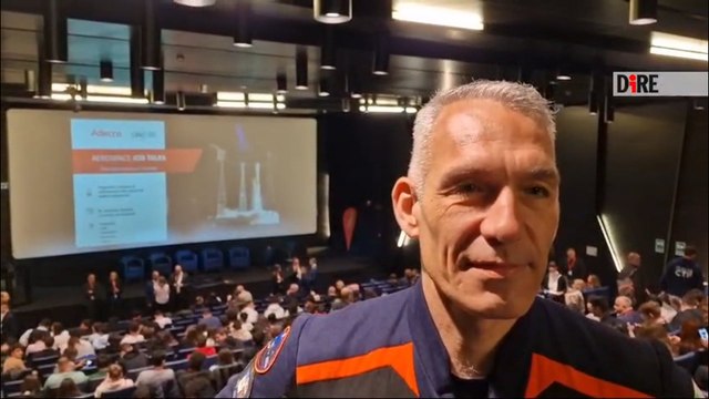 Lavoro, l'astronauta Villadei: Lo spazio è una straordinaria opportunità per i giovani