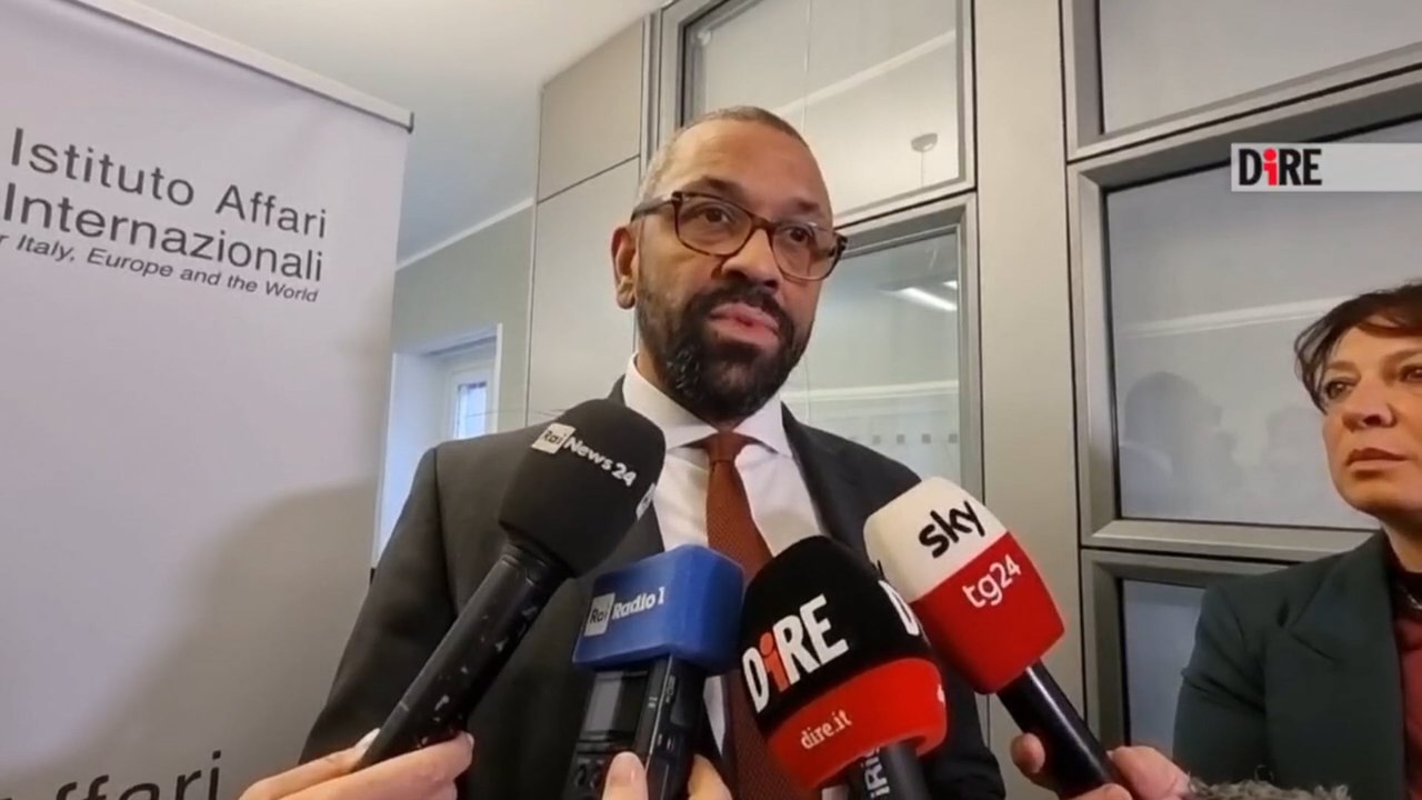 Patto sui migranti, Il ministro britannico: "Il Ruanda esporta soluzioni, non problemi"