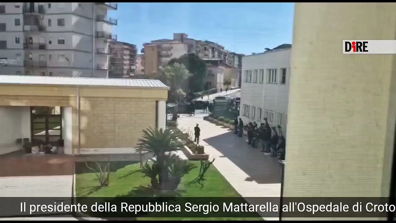 Naufragio migranti, Mattarella a Crotone assicura pieno sostegno ai profughi. E arriva anche Elly Schlein