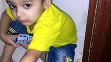 Salar ahmad playing cabin door