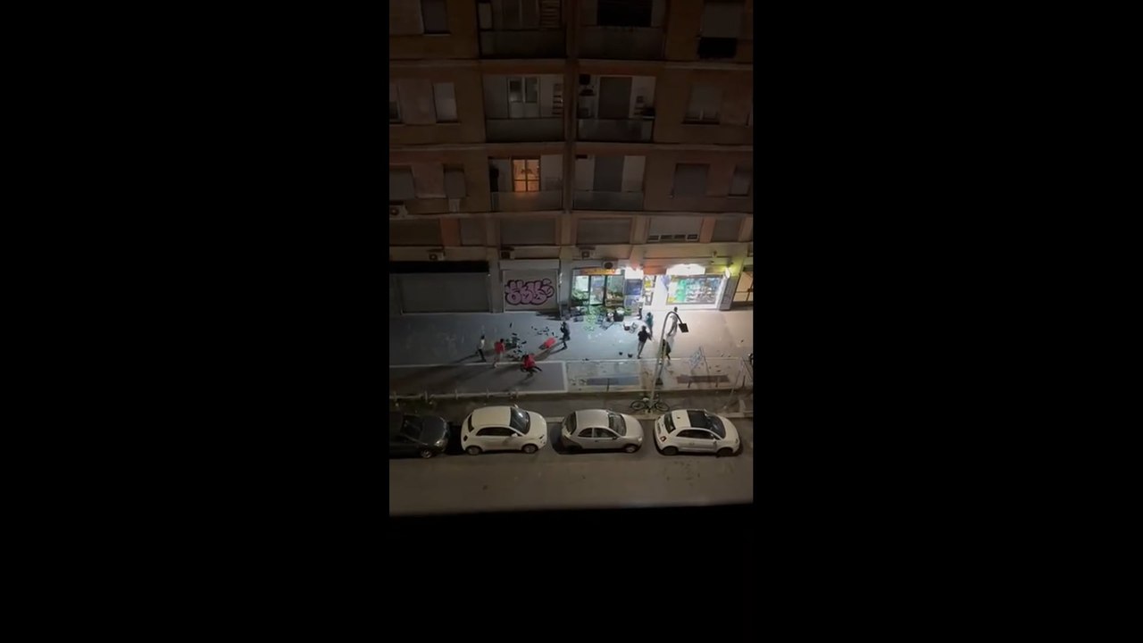 Violenza in strada a Roma: rissa con bottiglie e coltelli, cittadini terrorizzati