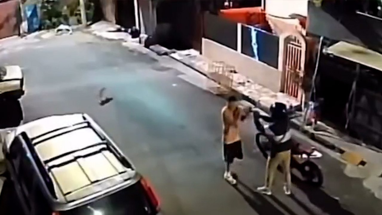 tn7-video-muestra-incidente-en-calle-fallas-020726