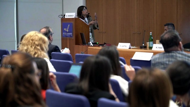 Confronto tra farmacisti ospedalieri: tecnologie, HTA e dialogo tra sistemi regionali per identificare nuovi modelli dei servizi farmaceutici