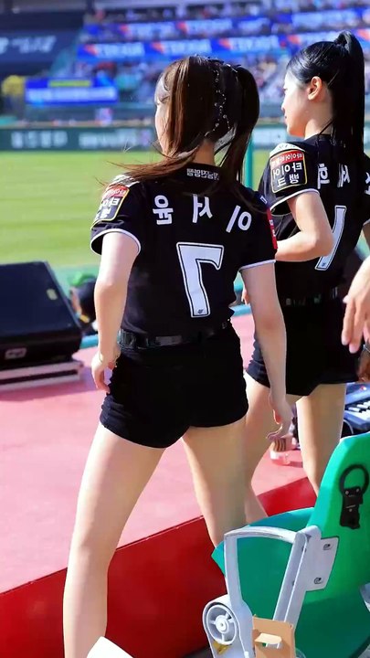 Best Cheerleader Piri Out Song Dance Performance + Cheerleader EP 111