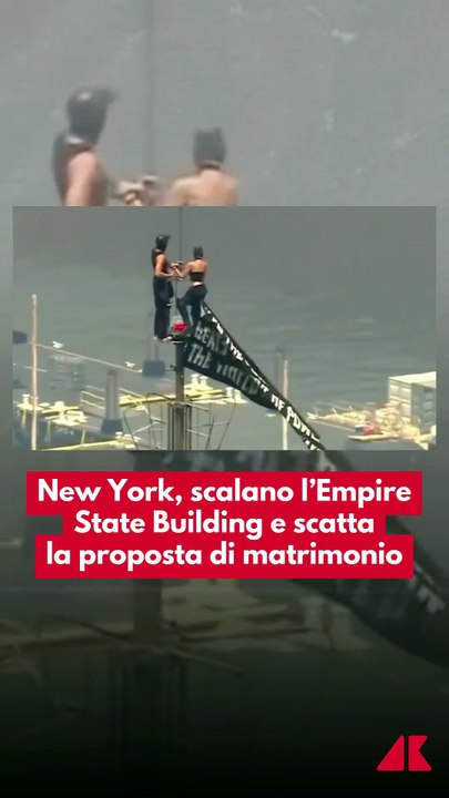 Scalano l'Empire State Building per una proposta di nozze: arrestati - Sbircia la Notizia Magazine