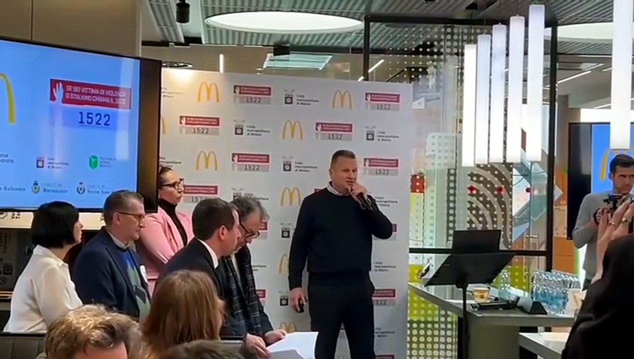 Violenza donne, McDonald’s di Cinisello Balsamo promuove l'iniziativa 'Non sei sola, lasciati aiutare'