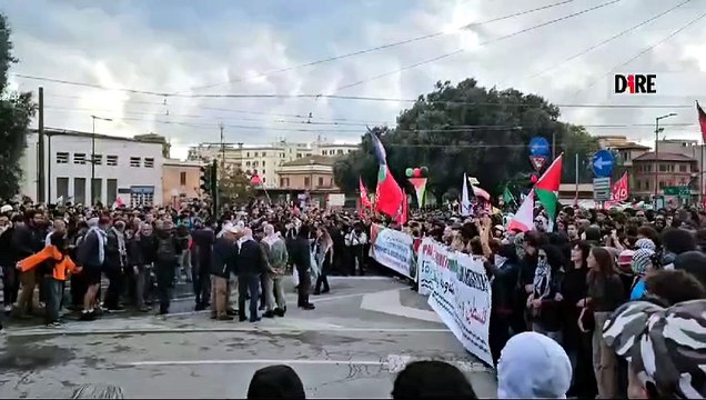 VIDEO | Palestina libera , 7 mila in piazza. Corteo parte e fa il giro della piazza