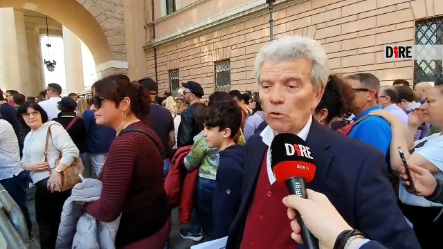 Papa Francesco, le testimonianza dei fedeli in fila a San Pietro
