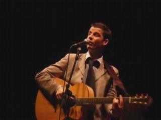 ALEXIS HK - RONCHONCHON