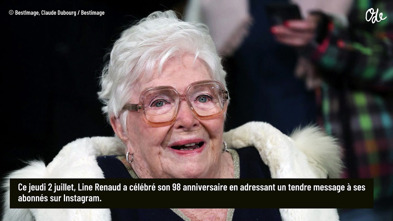 "Je vous envoie toute ma tendresse" :  Line Renaud tout sourire en remerciant ses fans, elle pose avec son fidèle compagnon pour une occasion spéciale