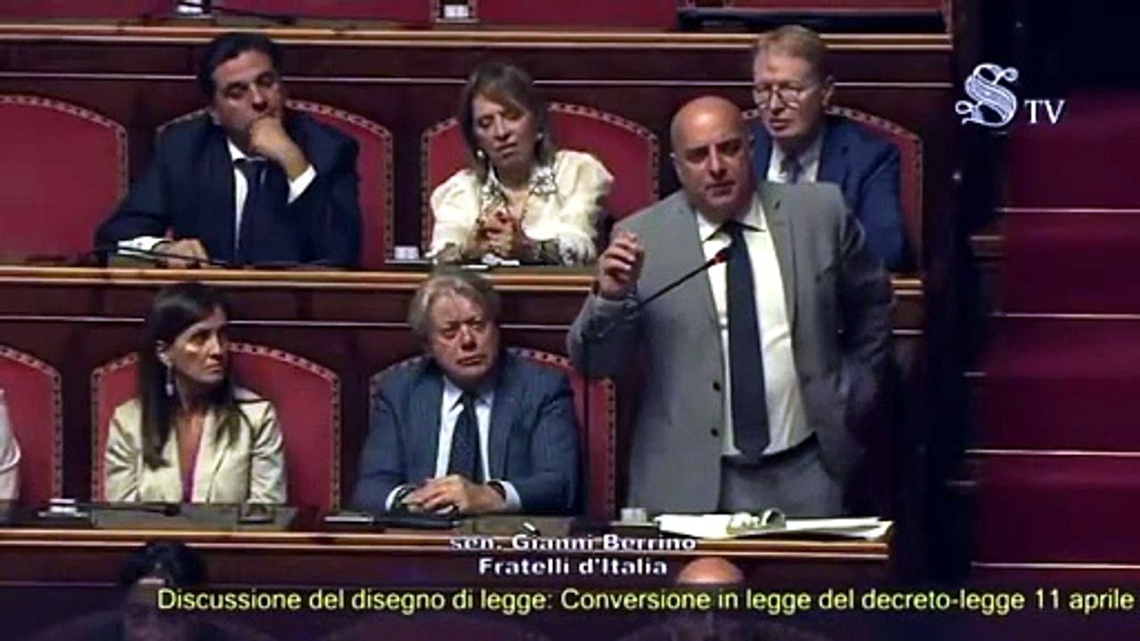 Il senatore Berrino: "Le donne che fanno figli per andare a rubare non sono degne di farli"