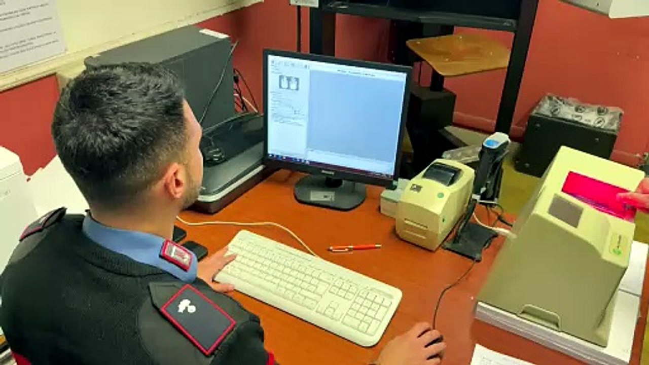 Fermato un 18enne per l'omicidio del benzinaio di Ardea