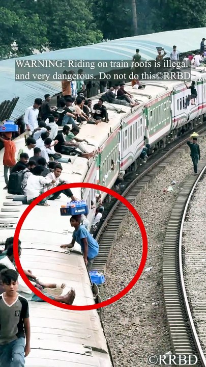 Say NO to risky train travel! 🙅‍♂️🚂