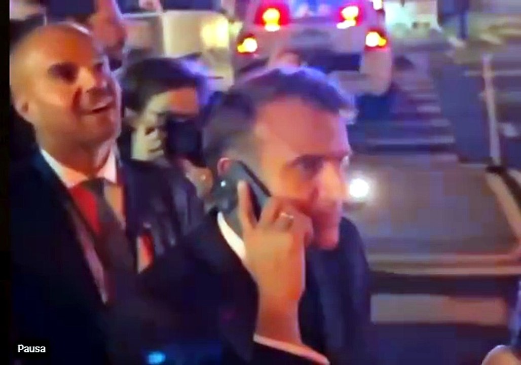 Macron bloccato in strada a New YorK, "Donald, libera la strada"