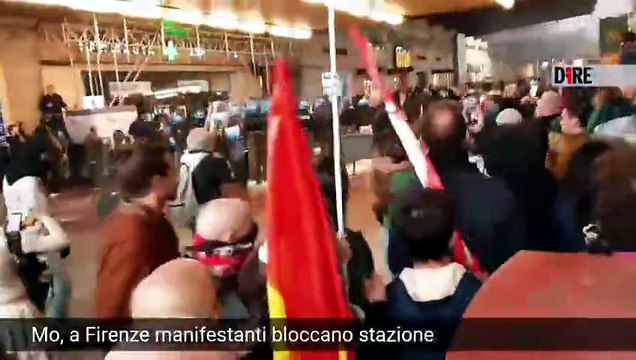 A FIRENZE MANIFESTANTI IN STAZIONE, SIT-IN SUI BINARI E TRENI BLOCCATI