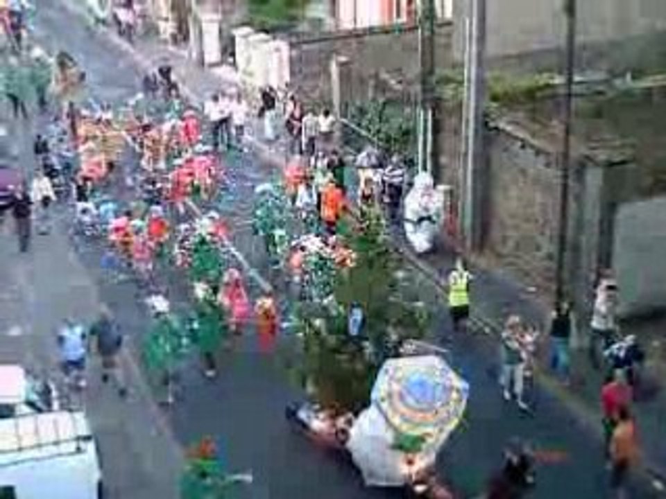 le mans fait son cirque devant chez moi