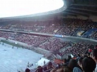 Tokio Hotel au Parc des Princes (la hola ds le PDP)