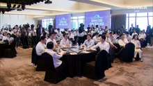 한자리 모인 민주당 당권주자 3인…앞에선 화기애애 돌아서면 맹폭