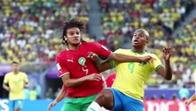 😱 SHOCKING Football Battle for the Ball! The Craziest World Cup Moments Ever! ⚽🔥