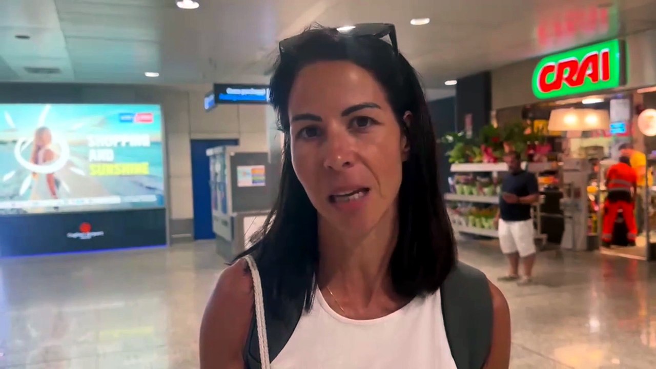Alghero Cagliari in aereo, in volo i primi passeggeri: "In mezz'ora a destinazione, che opportunit?" - LE INTERVISTE