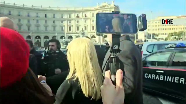 Funerali Valentino: Donatella Versace