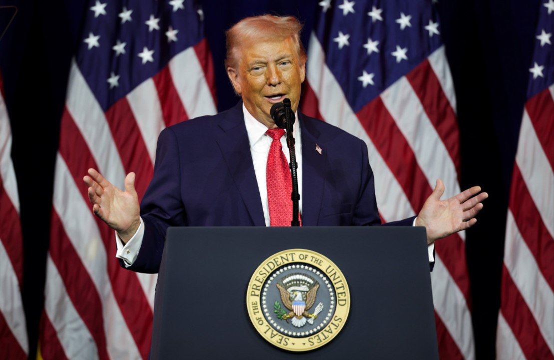 トランプ大統領の暗号資産収入が2200億円超、元顧問は「利益相反」を指摘